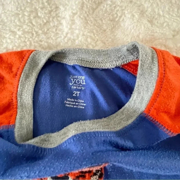 Carter’s 2T - 3 piece plaid tiger pajamas set - Picture 5 of 10